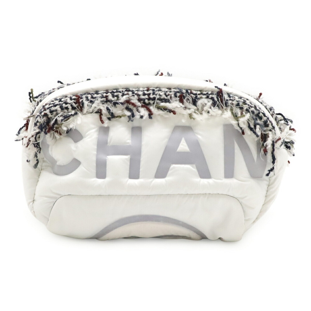 CHANEL White Pouch